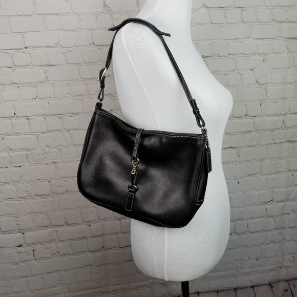 Coach Handbags - Coach Leather Hampton Clip Lock Shoulder Bag